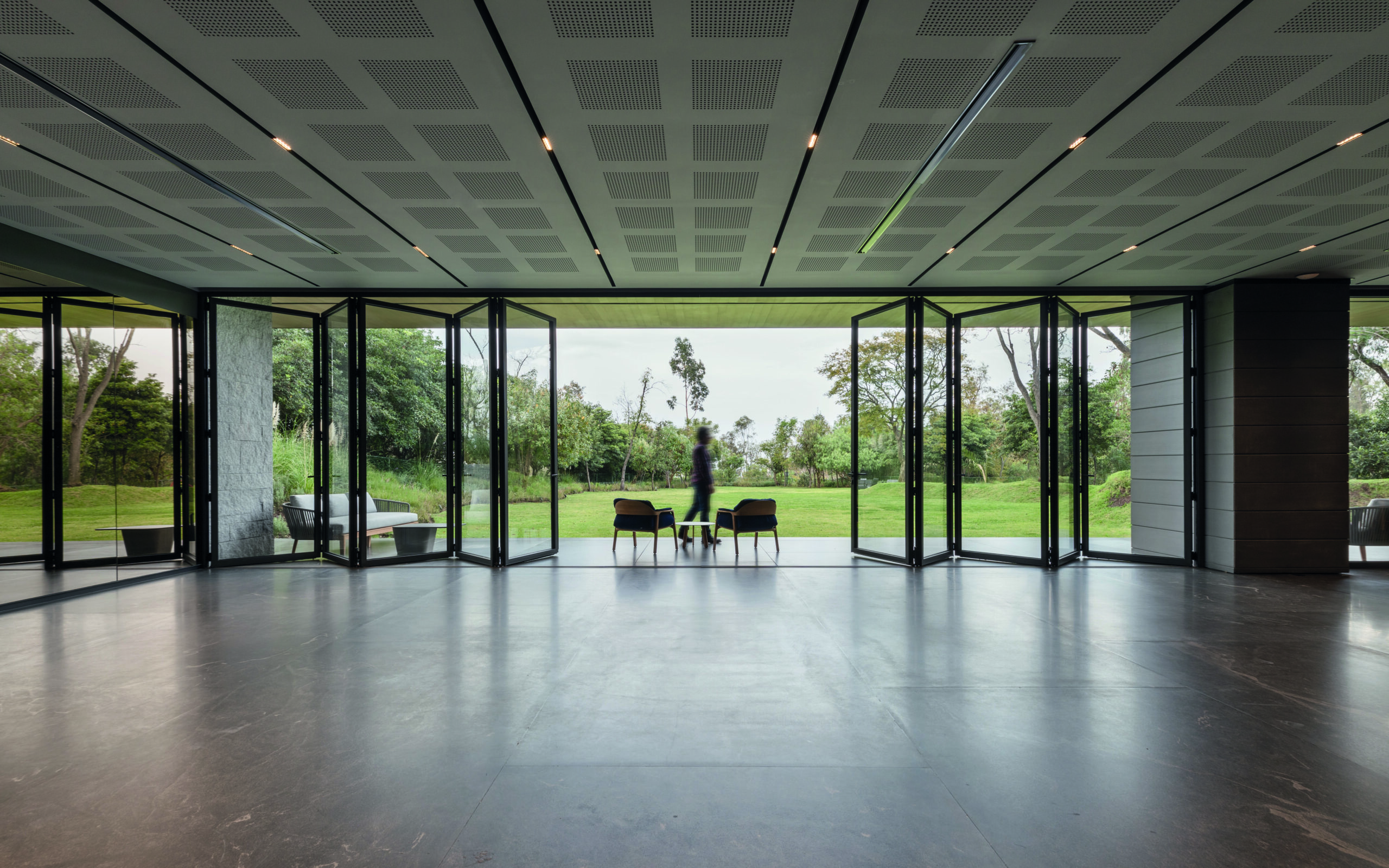 Granada Crista Fold Bi-Fold Door